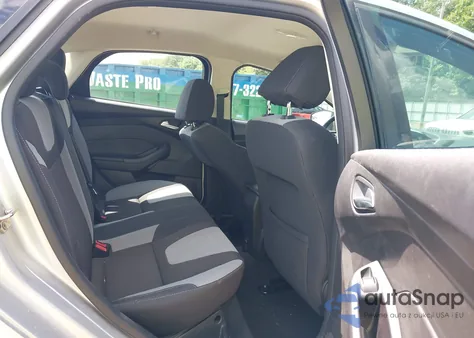 2012 Ford Focus Se z USA, uszkodzony, nr VIN 1FAHP3F29CL452465